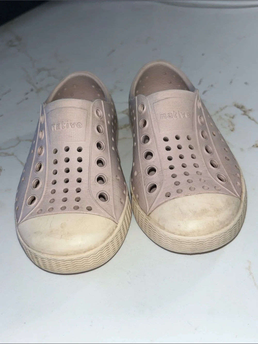 Native Kids Slip-On Water Shoes in Blush Pink